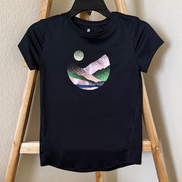 all in motion Other - All in Motion Black Activewear Top with Moon theme
